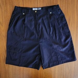 Jamie Sadok Shorts Womens Size 14 Pleated Bermuda Black